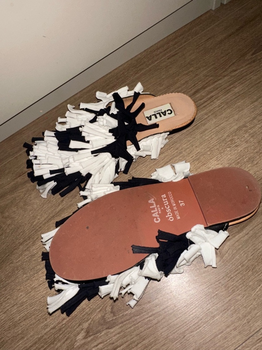 CALLA Paris Black & White Fringe Slide Sandals Size 37 - Picture 2 of 4